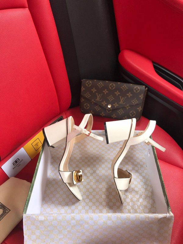 G*u*i leather mid-heel sandal