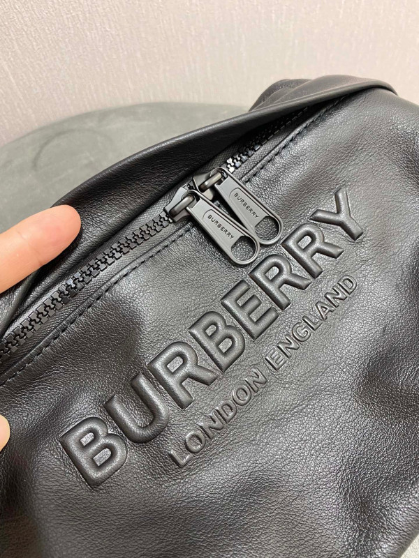B**rry bum bag