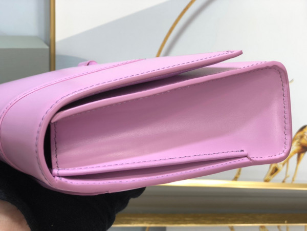 Ba*len*cia*ga hourglass stretched top handle bag