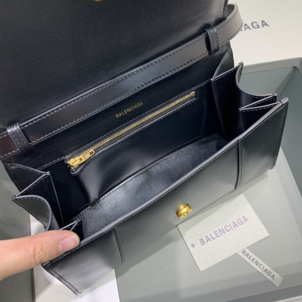 Ba*len*cia*ga  hourglass chain bag