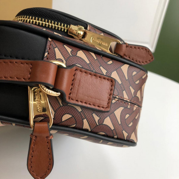 B**rry monogram stripe e-canvas camera bag