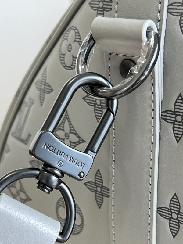 l0*is V*t0n keepall 50b