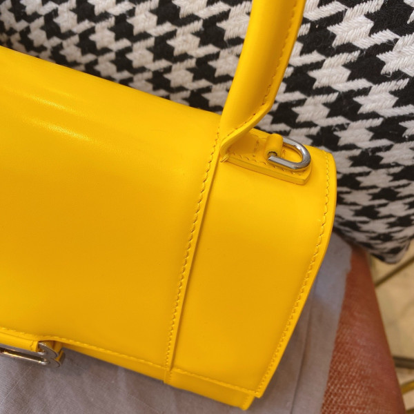 Ba*len*cia*ga hourglass xs / small size