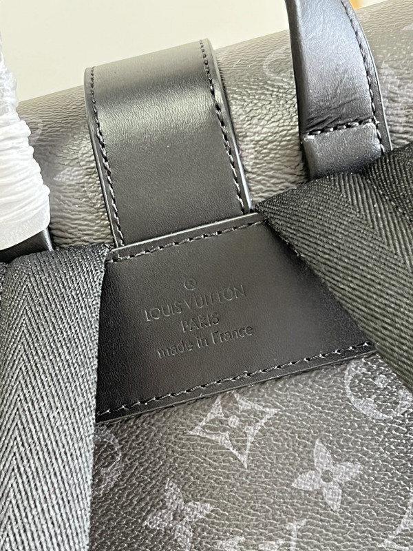 l0*is V*t0n saumur backpack