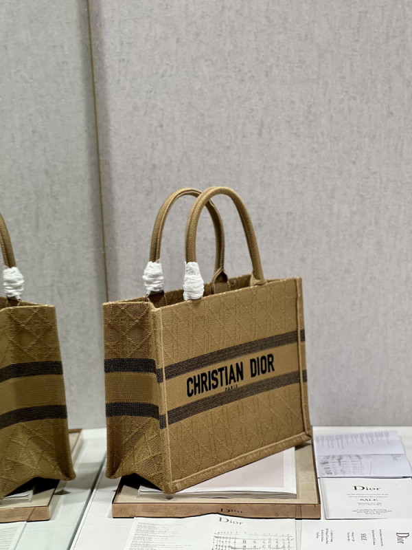 MEDIUM DIRO BOOK TOTE-36*18*28CM