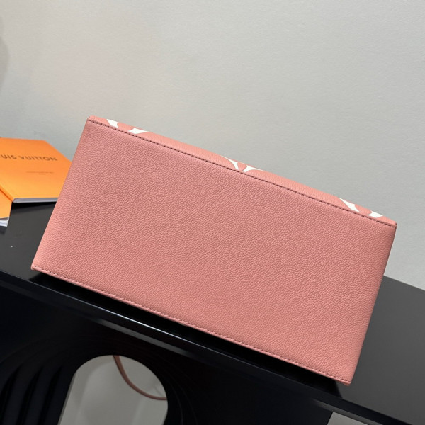 l0*is V*t0n grand palais