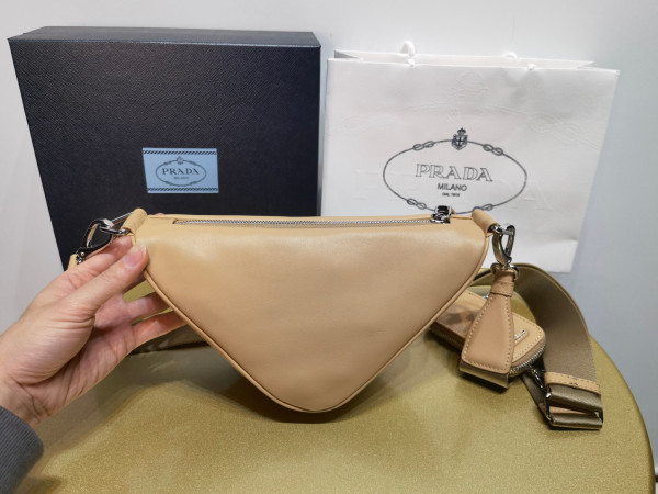 Pra*a triangle bag