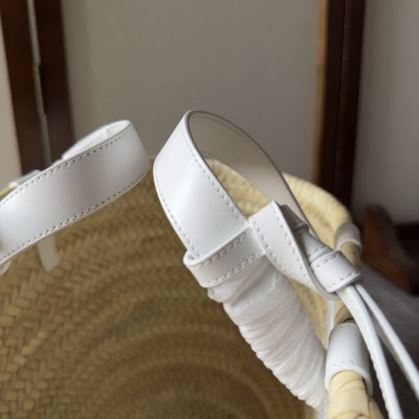 CELIN* TRIOMPHE CELIN* CLASSIC PANIER IN PALM LEAVES AND CALFSKIN