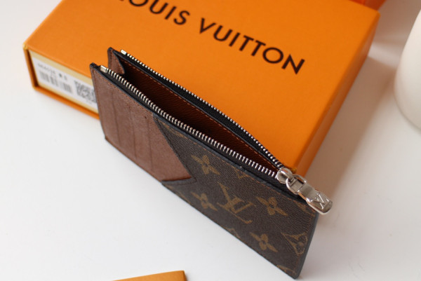 l0*is V*t0n coin card holder