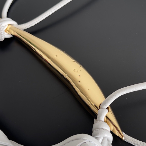 bo*te*ga Ve*ne*ta  mini sardine top handle bag