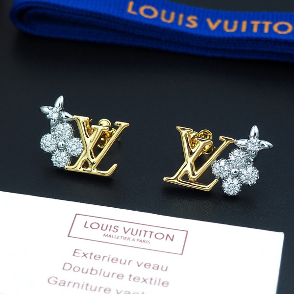 l0*is V*t0n earrings