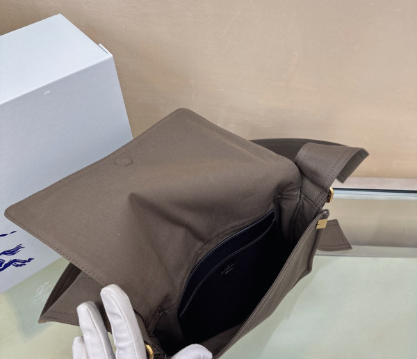 B**rry trench crossbody bag