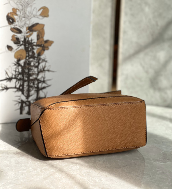 LOWEE PUZZLE BAG-18*12*7.5CM