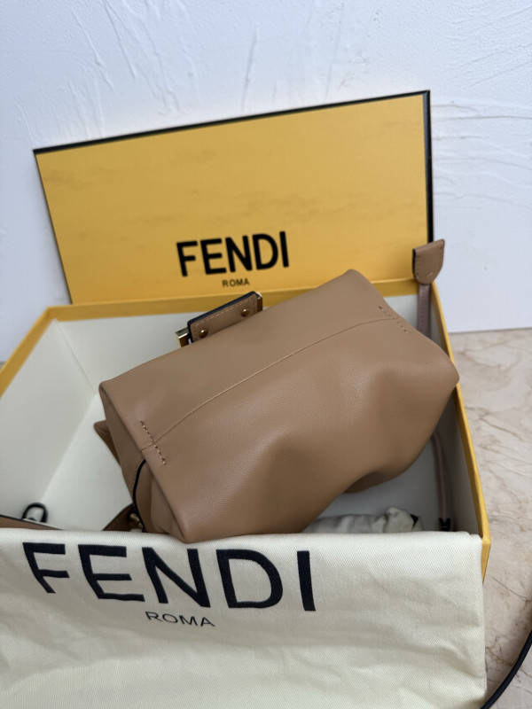 F**di mamma baguette