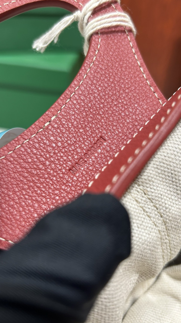 Go*ard beluga - 23×18.5×8cm