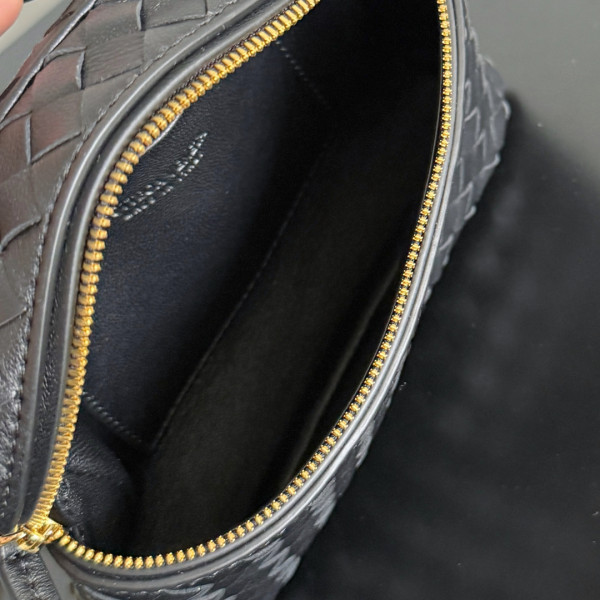 bo*te*ga Ve*ne*ta small soft vanity - 19*14*3cm