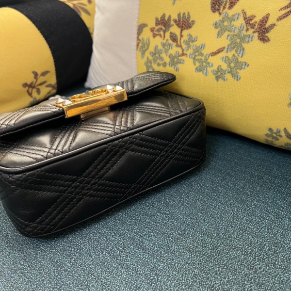 VALENTINO GARAVANI QUILTIE - 19*13*6CM