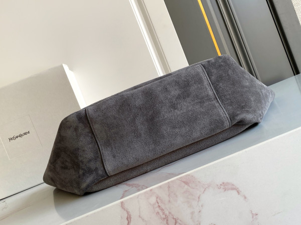 Y*L le 5 À 7 bea in suede