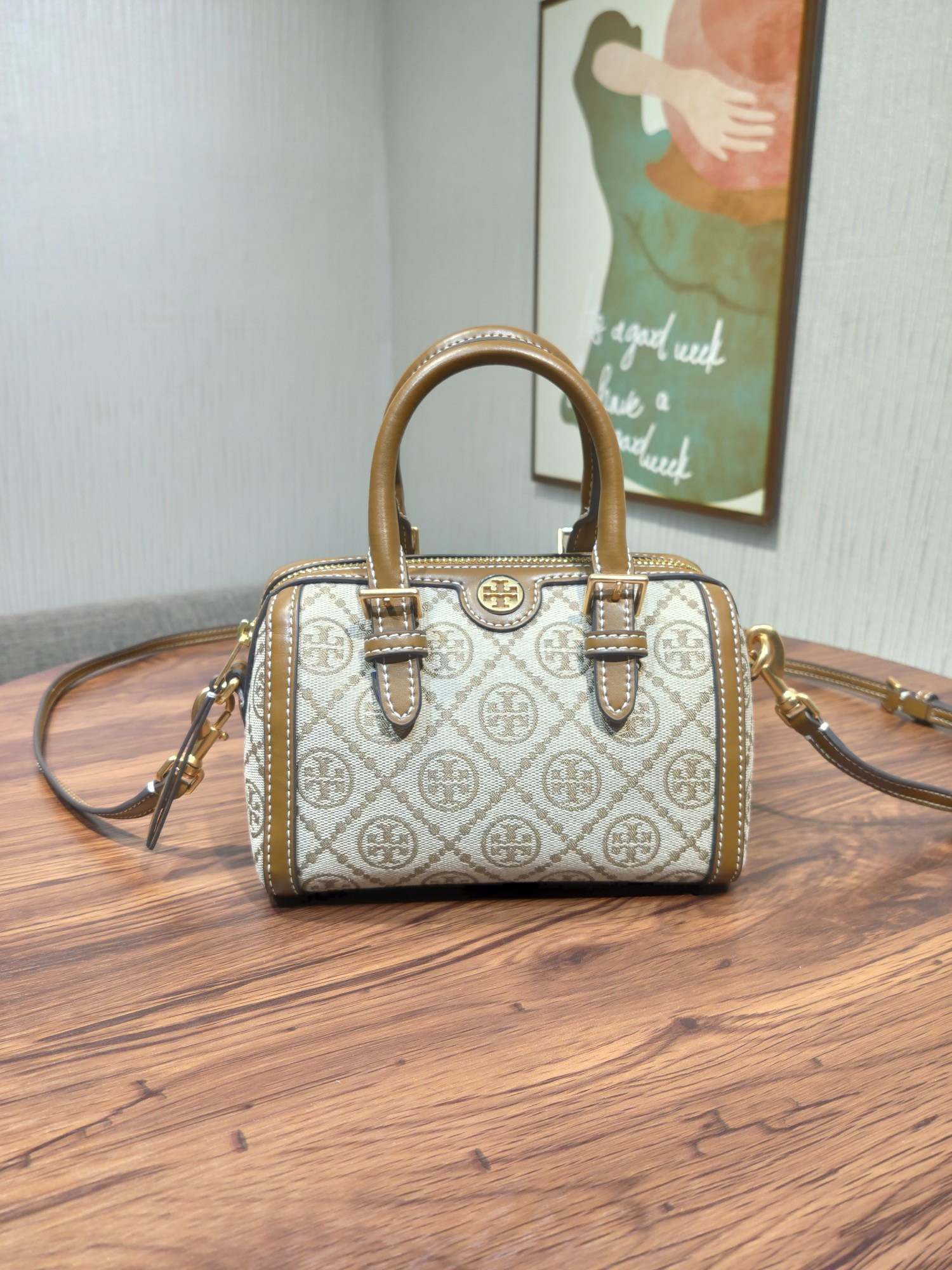TORY BURCH T MONOGRAM Mini jacquard wine barrel bag