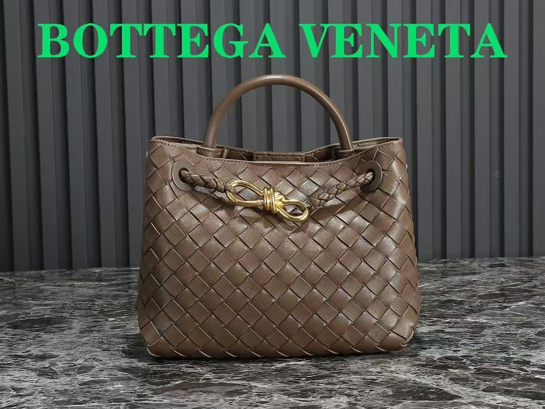 bo*te*ga Ve*ne*ta small andiamo-25*22*10.5cm