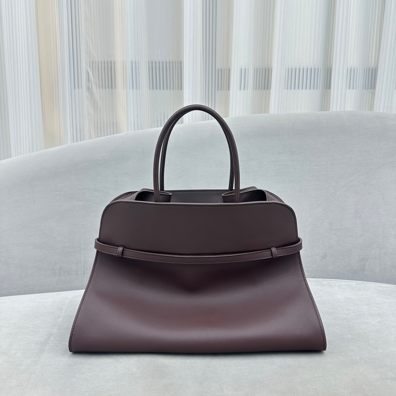 T*e R0w belt margaux