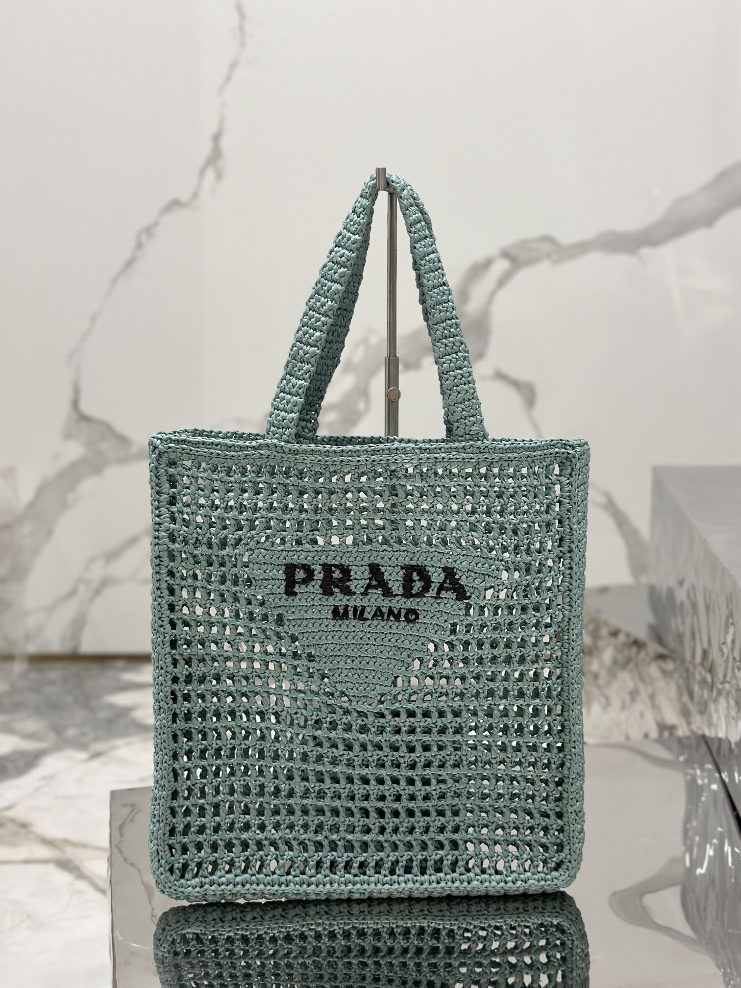Pra*a crochet tote bag